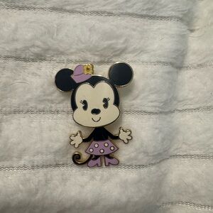 Disney Minnie Mouse Enamel Pin - Black and Purple